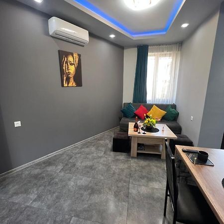 Comfortable Apartment Комфортные Апартаменты Self Check In Jerevan Exteriör bild