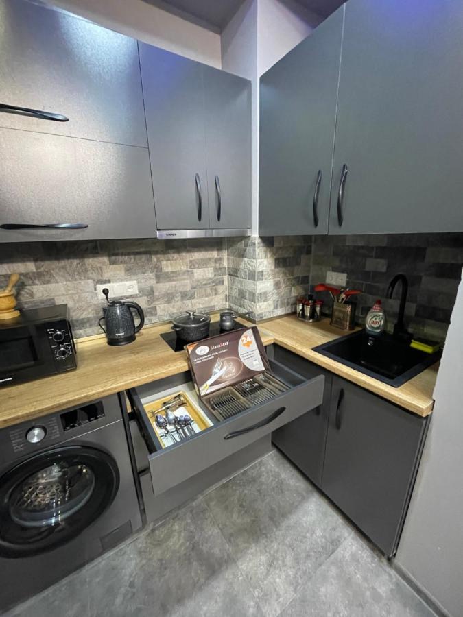 Comfortable Apartment Комфортные Апартаменты Self Check In Jerevan Exteriör bild