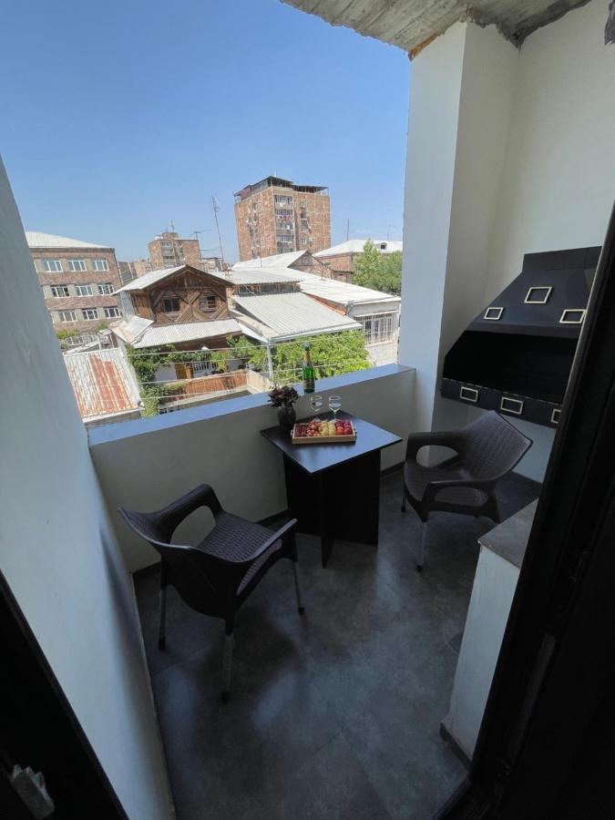 Comfortable Apartment Комфортные Апартаменты Self Check In Jerevan Exteriör bild