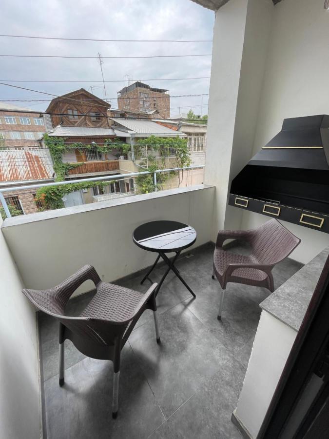 Comfortable Apartment Комфортные Апартаменты Self Check In Jerevan Exteriör bild