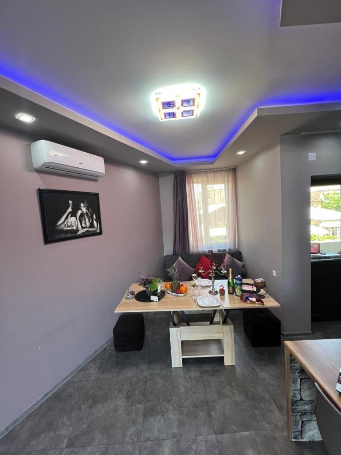 Comfortable Apartment Комфортные Апартаменты Self Check In Jerevan Exteriör bild